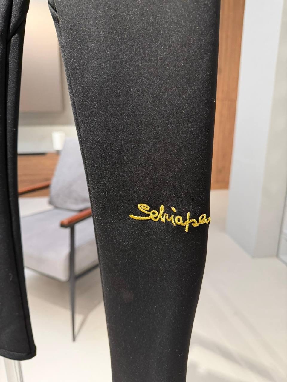 женская кофта,модная ,джинсы и штаны,леггинсах