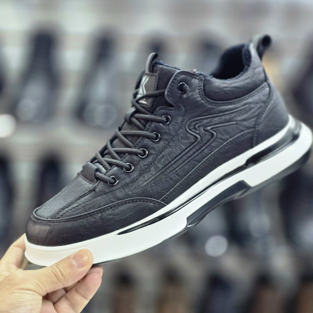 , мужская,мужская  кроссовки,кроссовки мужские натуральная кожа,мужские кожаная кроссовки