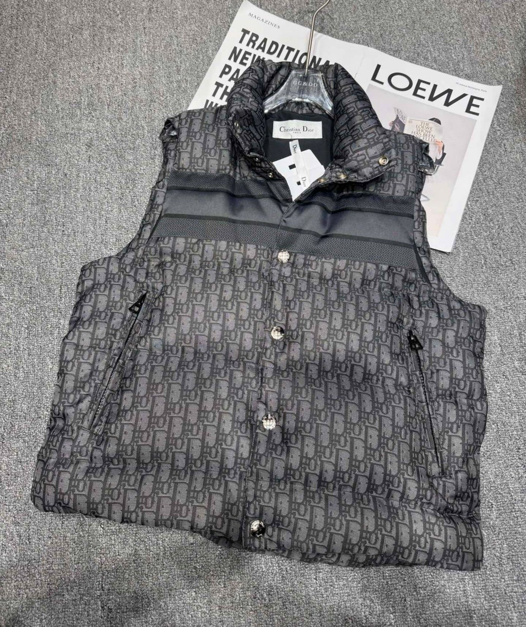 жилетка диор,жилетка женская,стильная жилетка,жилетка кристиан диор,жилетка