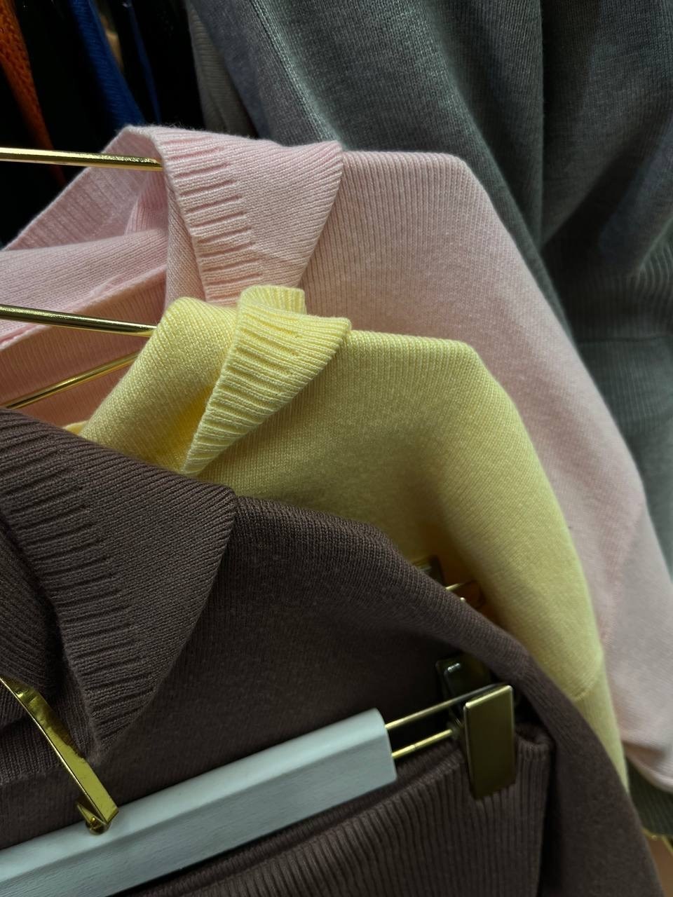 костюм с брюками,женский костюм,женский трикотажный костюм,трикотажный костюм с брюкам