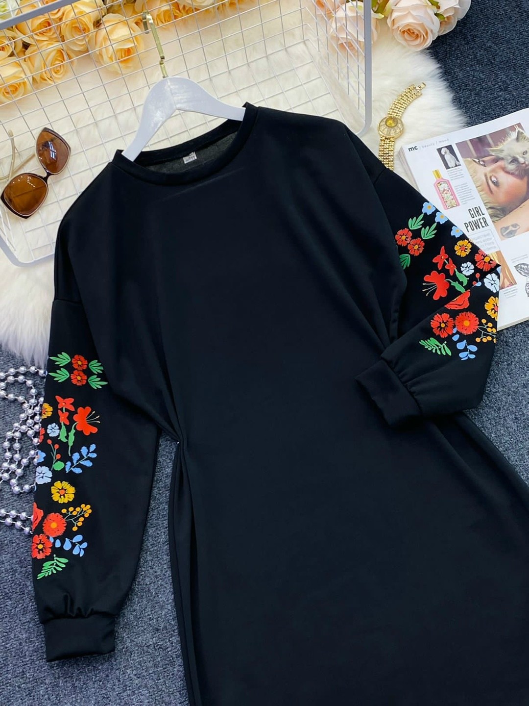 платье с вышитыми рукавами,трикотажные женские платья,платье ткань трикотаж,платье для женщин,платье