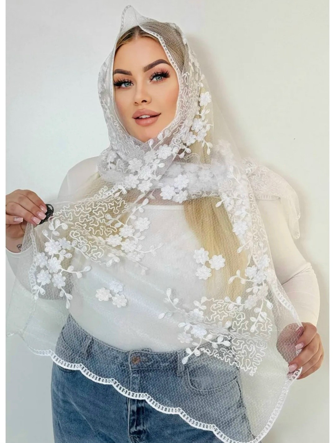 кружевной палантин,женские платки,кружевной платок,платок шарф накидка церковный,шарф накидка