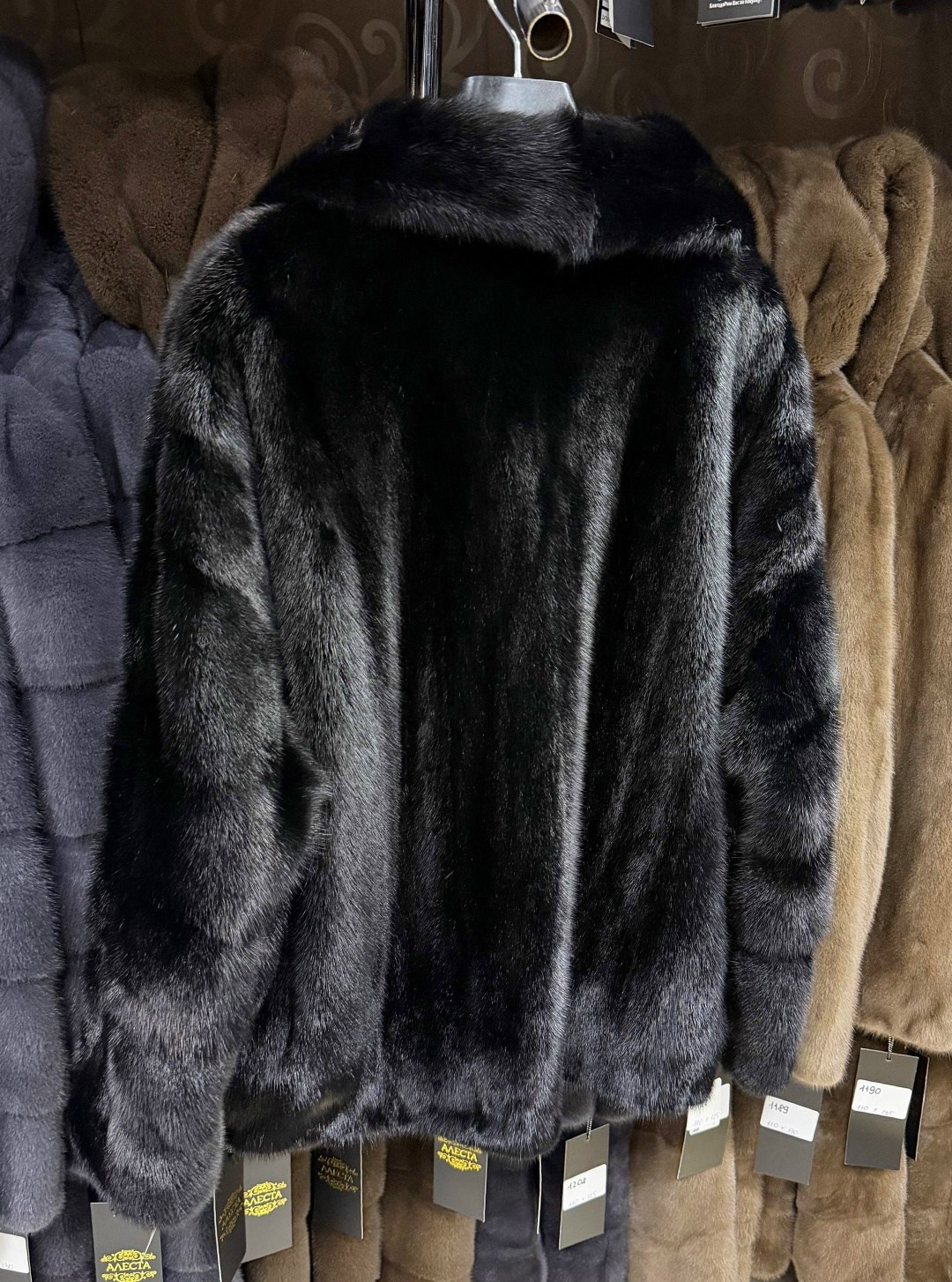 шуба норковая,комиссионка норковых шуб москва,норковая шуба черная,шуба,полушубок норковый