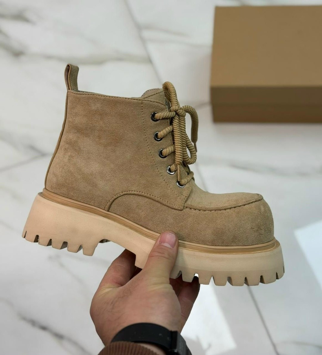 ,ботинки женские,ботинки,модные ботинки,замшевые ботинки