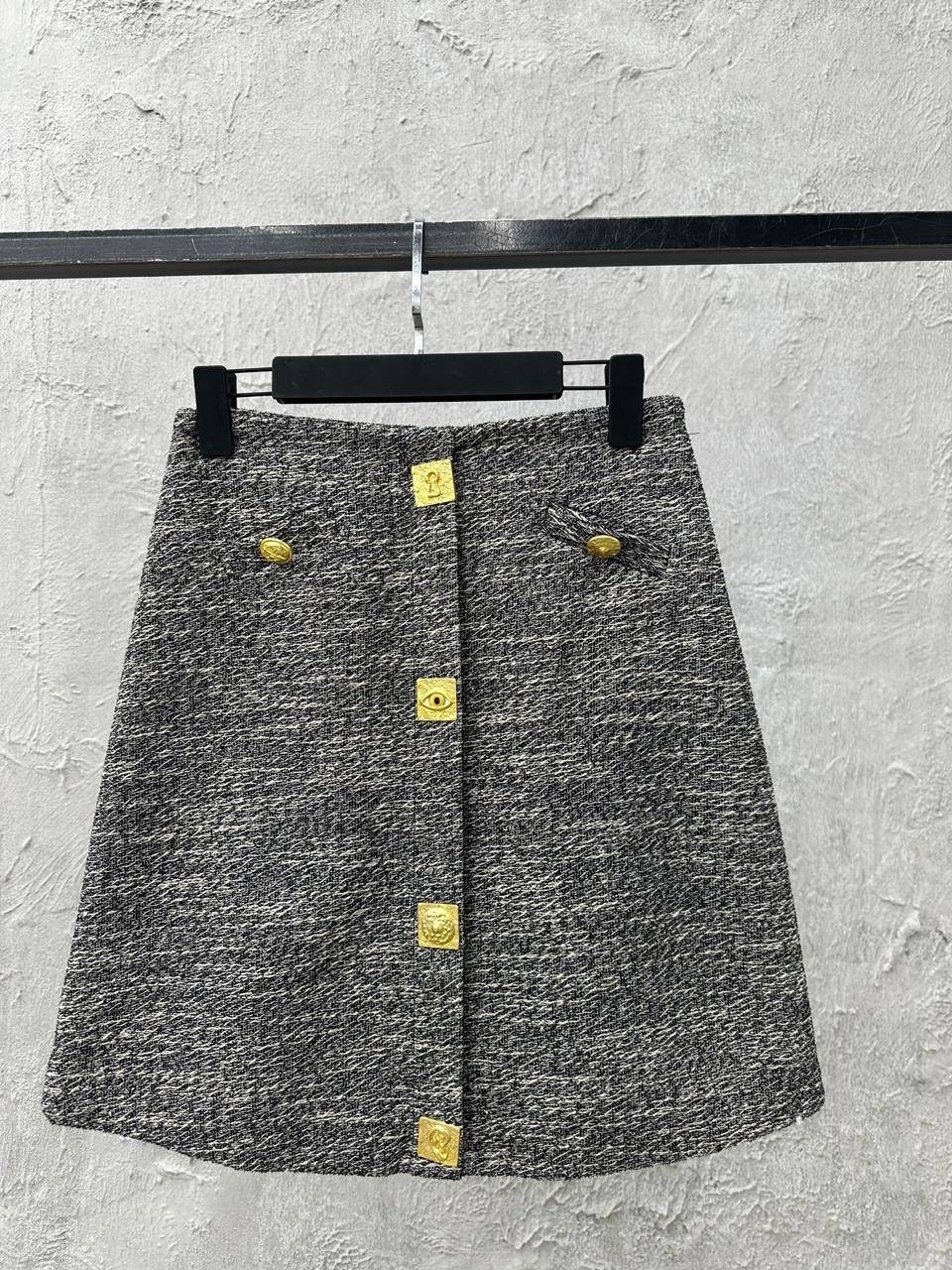 женская твидовая куртка на пуговицах,женский твидовый костюм,твидовые костюмы,твидовый пиджак,женский твидовый пиджак