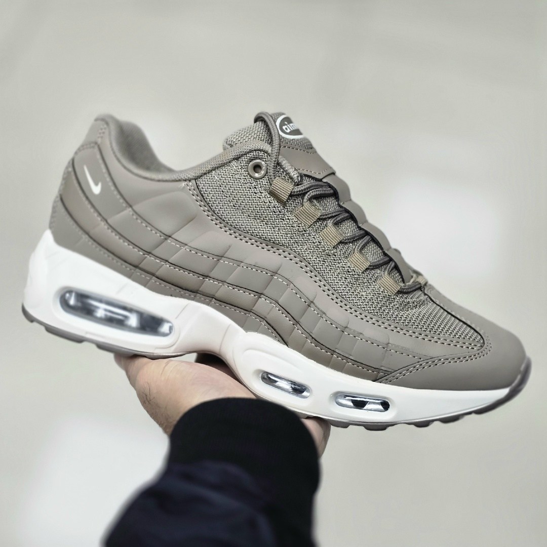 кроссовки nike air max 95,nike air max 95,nike air max 95 essential,кроссовки air max 95 premium,nike air max 95 premium