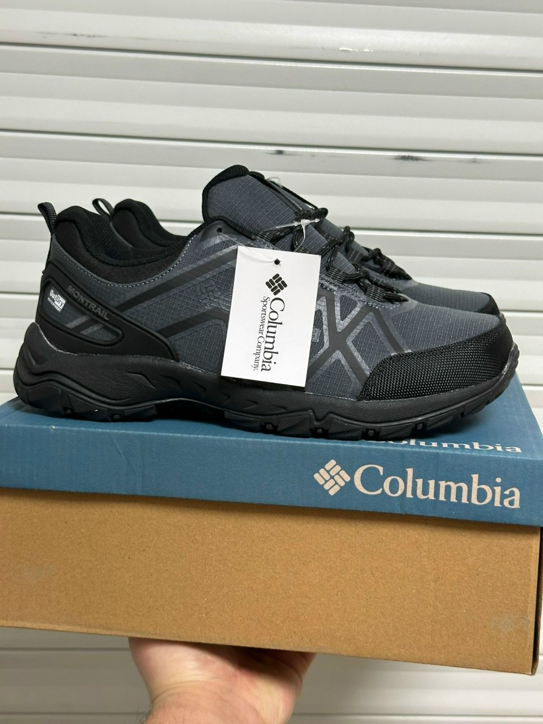 мужские зимние кроссовки columbia gore tex,кроссовки мужские columbia firecamp iii waterproof черный,термо кроссовки columbia,кроссовки columbia conspiracy v outdry черные,кроссовки columbia