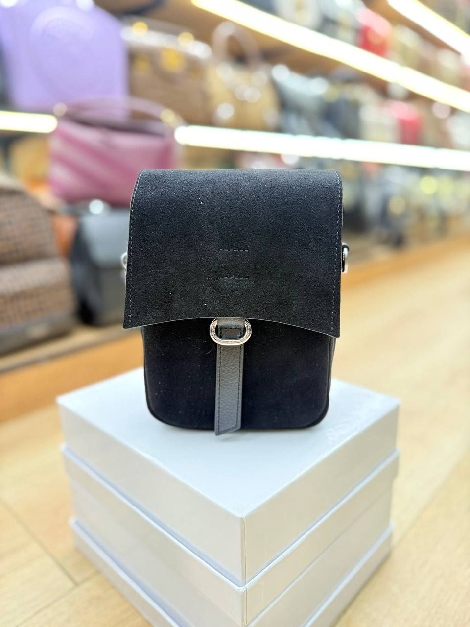 коричневая замшевая сумка,замшевая сумка,кожаная сумка,сумка женская замшевая,сумка