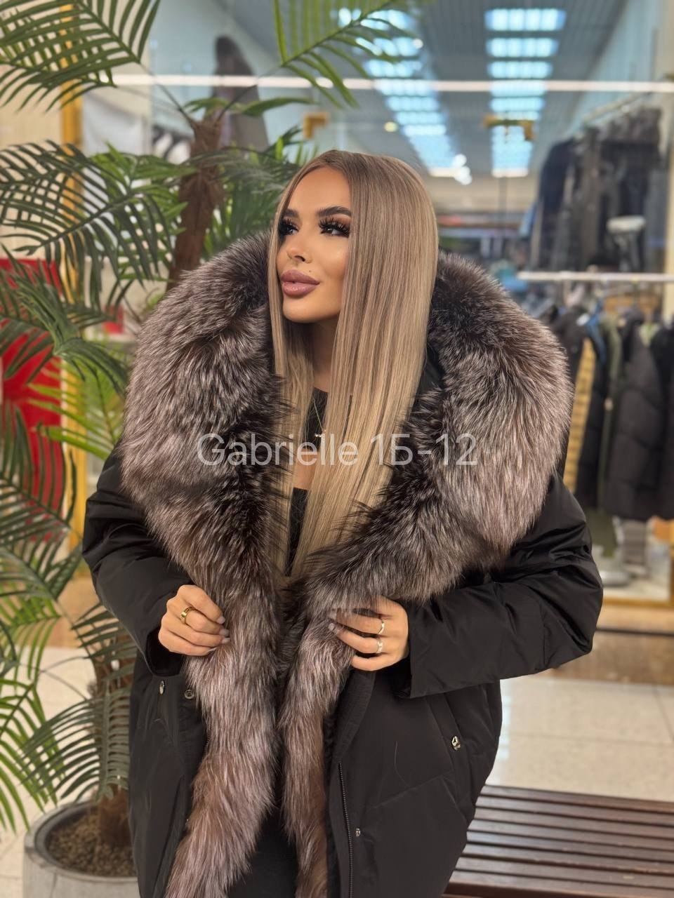 пуховик с натуральным мехом,пуховик женский с натуральным мехом,пуховик с мехом,пуховик с мехом чернобурки,парка с мехом