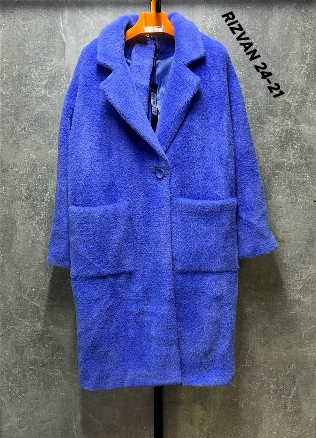 пальто модное,пальто демисезонное,стильное пальто,женское пальто,зеленое пальто