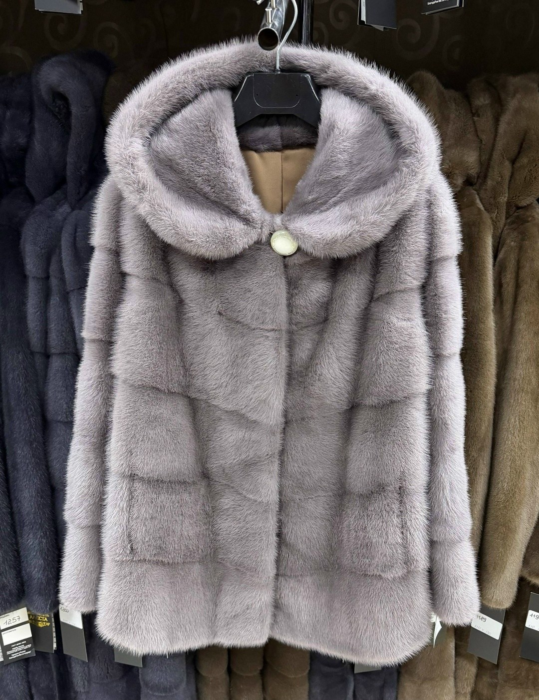 шубка из меха европейской норки с капюшоном цвет лаванда,шубка из меха европейской норки с капюшоном,шуба норковая,шуба норковая с капюшоном,шубка из меха европейской норки с капюшоном цвет графит