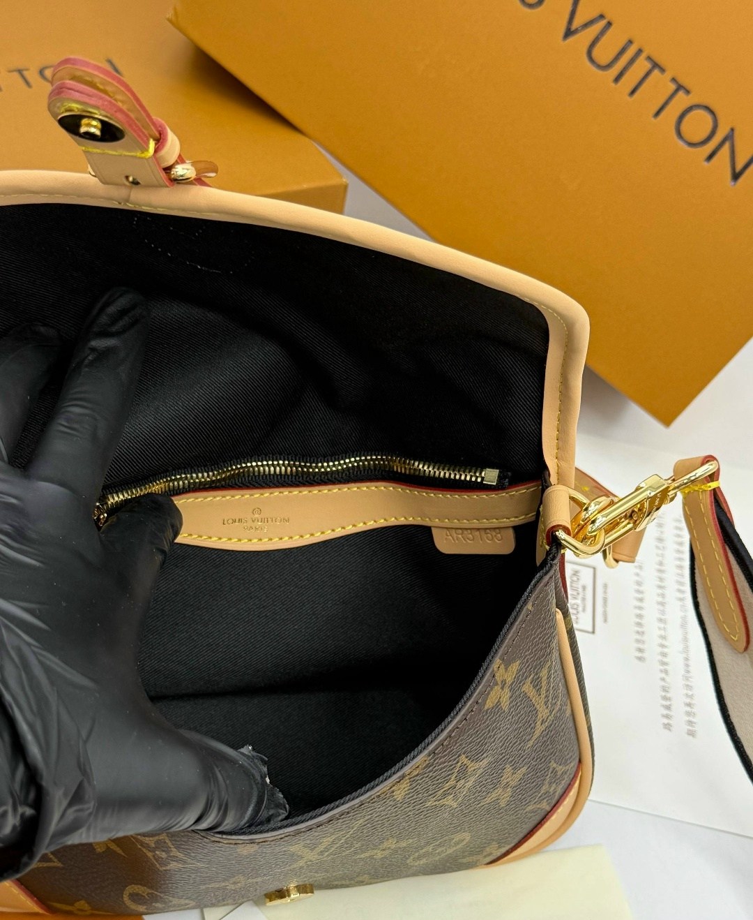 сумка louis vuitton женская,louis vuitton сумка на плечо,сумка louis vuitton,lv louis vuitton женская модная классическая сумка через плечо,сумки луи виттон