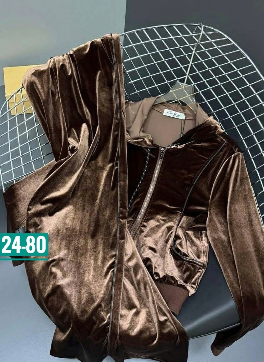 велюровый костюм,велюровый спортивный костюм,велюровый костюм женский,костюм женский ткань бархат,спортивные велюровые женские костюмы