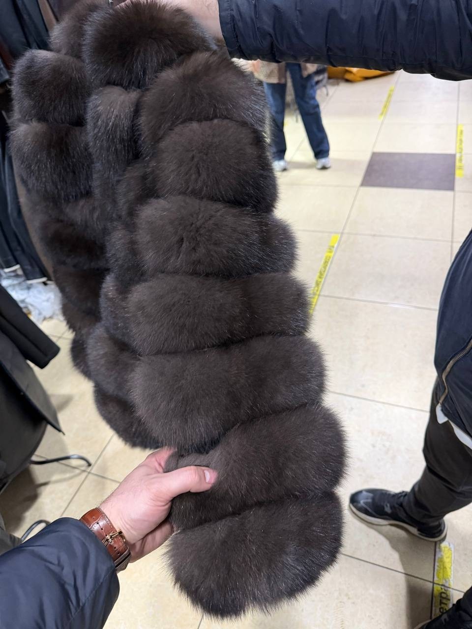 шуба из песца,шуба песец,шуба из песца под соболь,шуба из песца с английским воротником,шуба песец под соболь