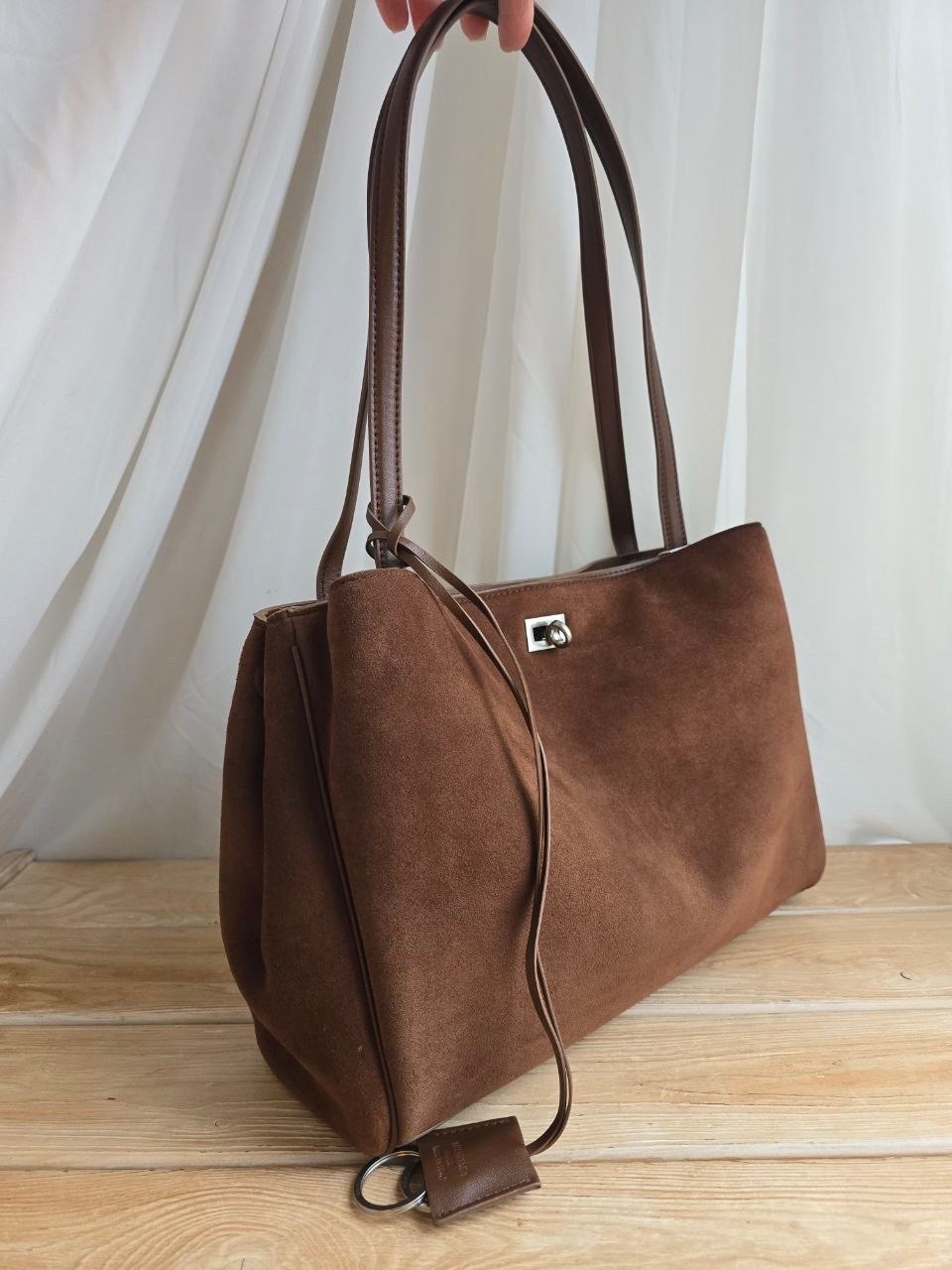 сумка demellier 56-30-34 натуральная замша большой размер,замшевая сумка,сумка замшевая коричневая,сумка замшевая коричневая llevalelo,сумка женская замшевая