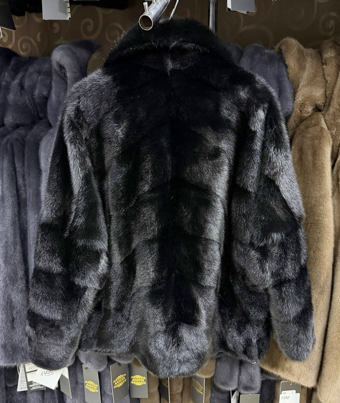 норковая шуба,норковая шуба цвета графит,шуба норка,норковый полушубок,норковая шуба автоледи