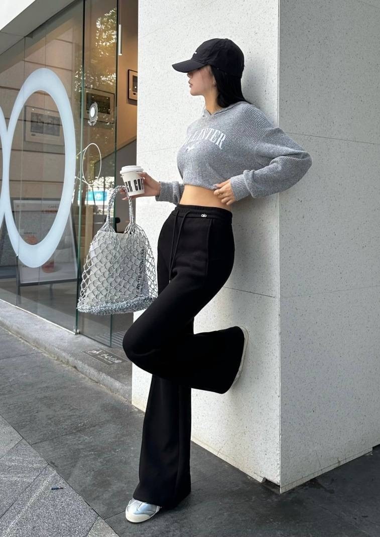 широкие брюки,повседневные брюки клеш,элегантные брюки,женские брюки клеш,женские широкие брюки