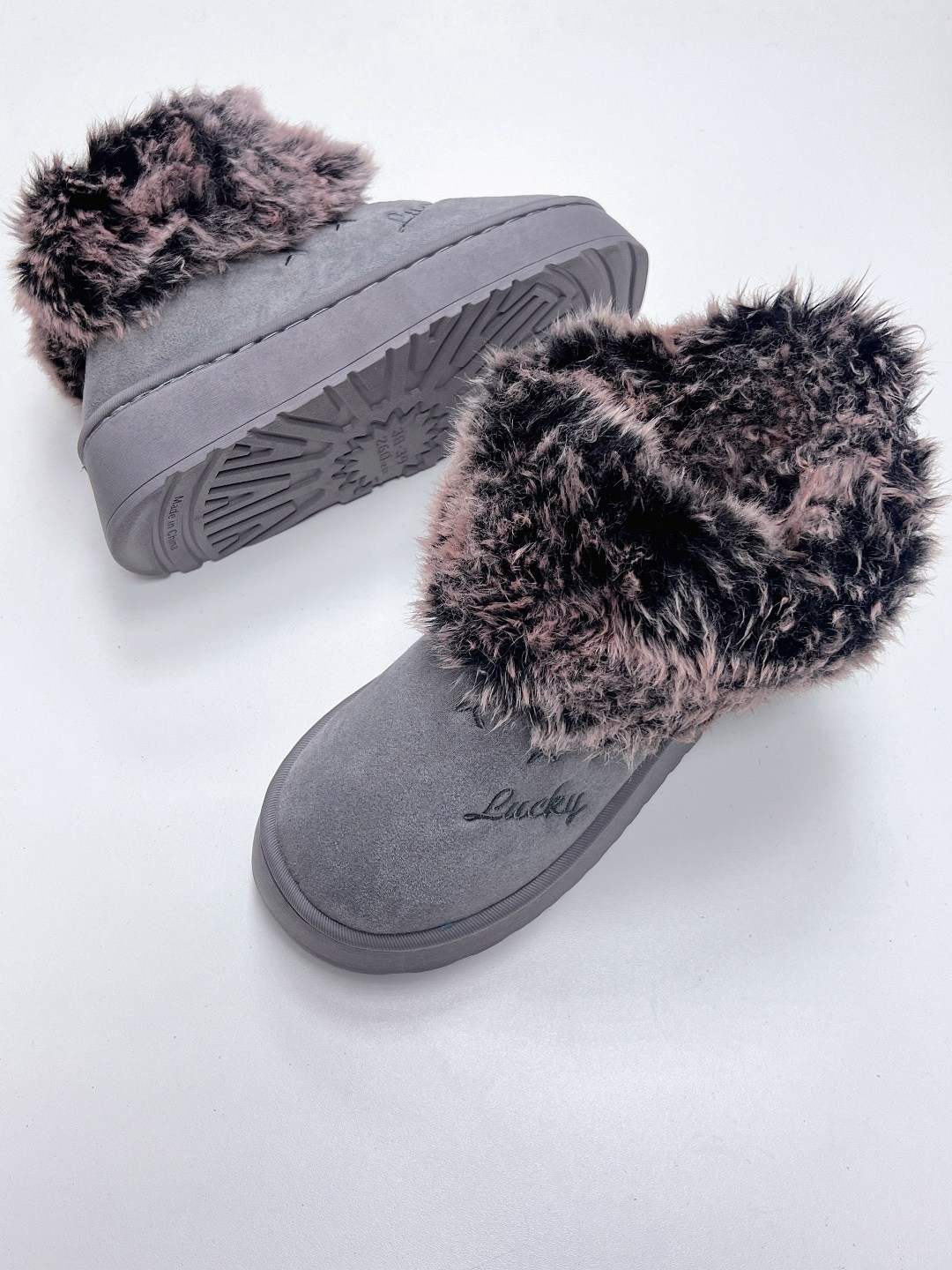 ,тапочки домашние женские,домашние тапочки,тапочки женские,тапочки домашние чуни меховые