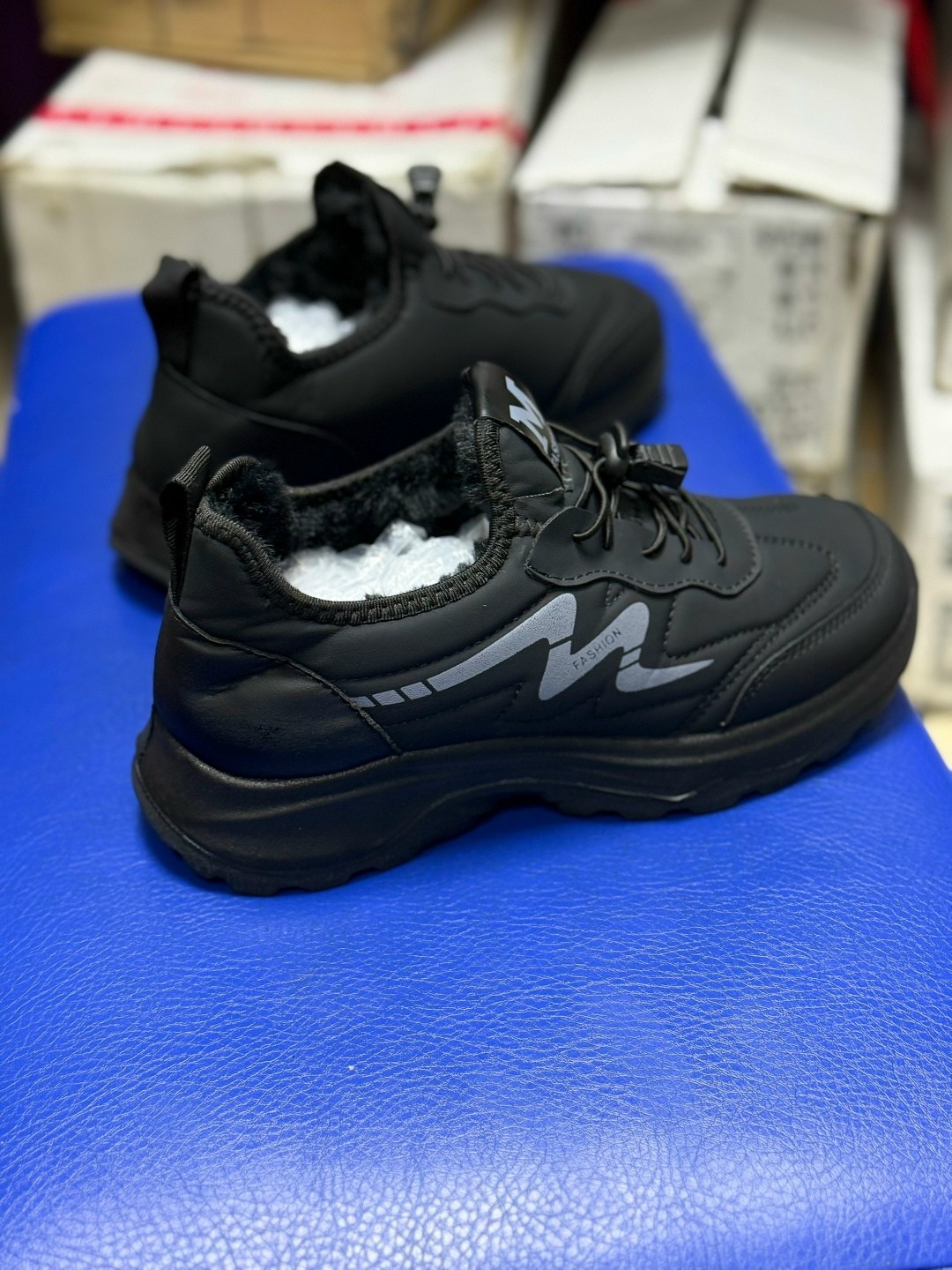 ,зимние кроссовки,кроссовки женские,кроссовки мужские зимние,теплые кроссовки