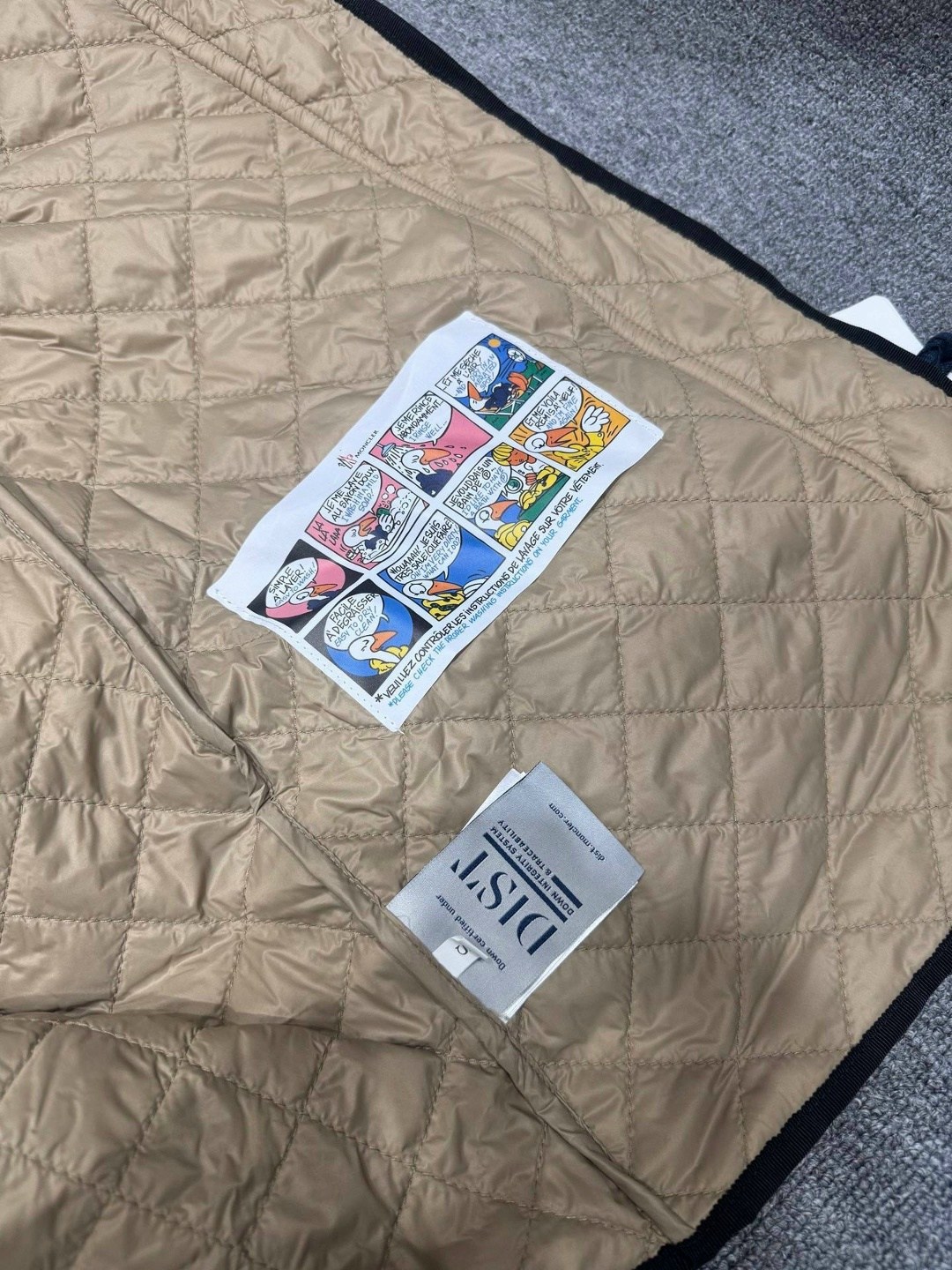 жилет moncler,жилетка фенди,женские жилеты,теплый жилет,жилет