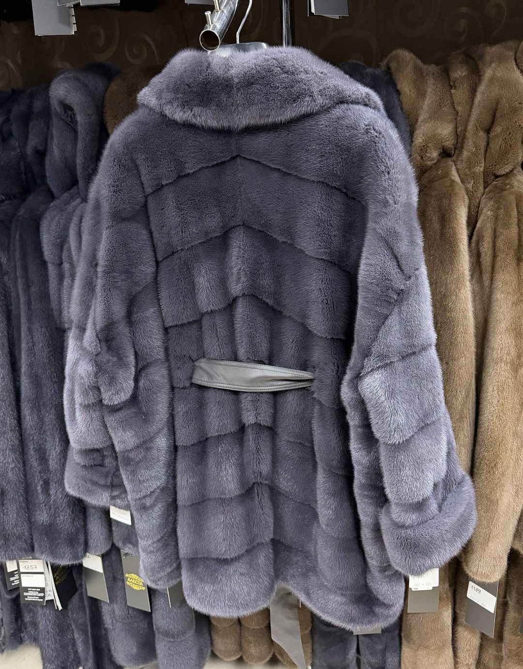 шубка из меха импортной плюшевой норки с английским воротником,норковая шуба,шуба,шуба из норки,норка шуба