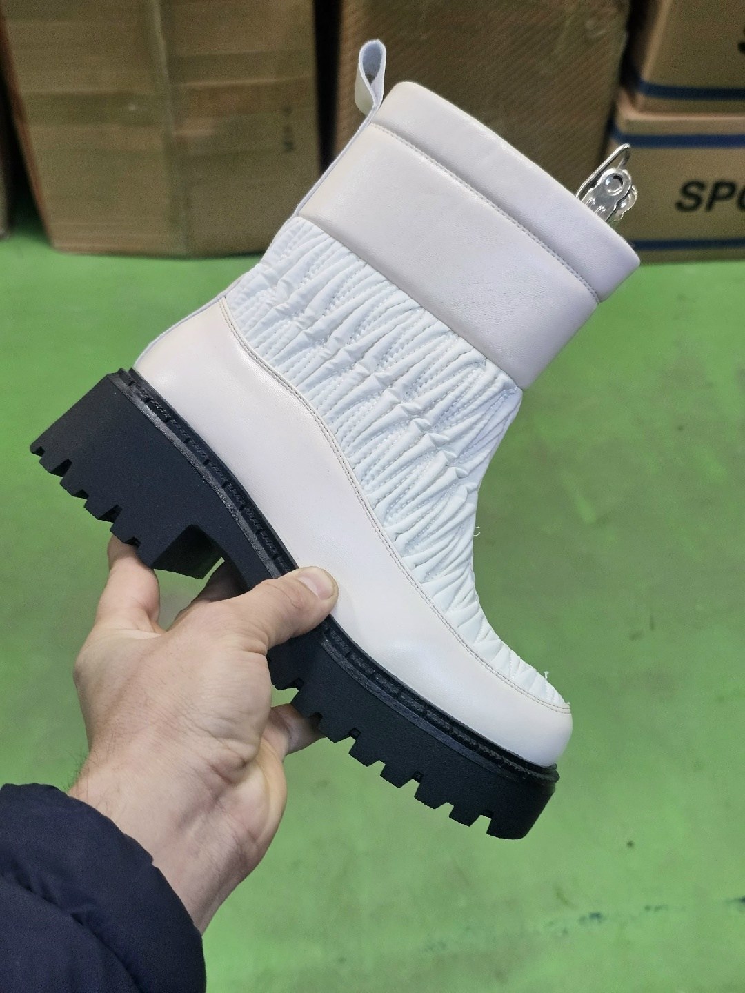 ,женская зимняя ,дутики женские, женская,женские сапоги