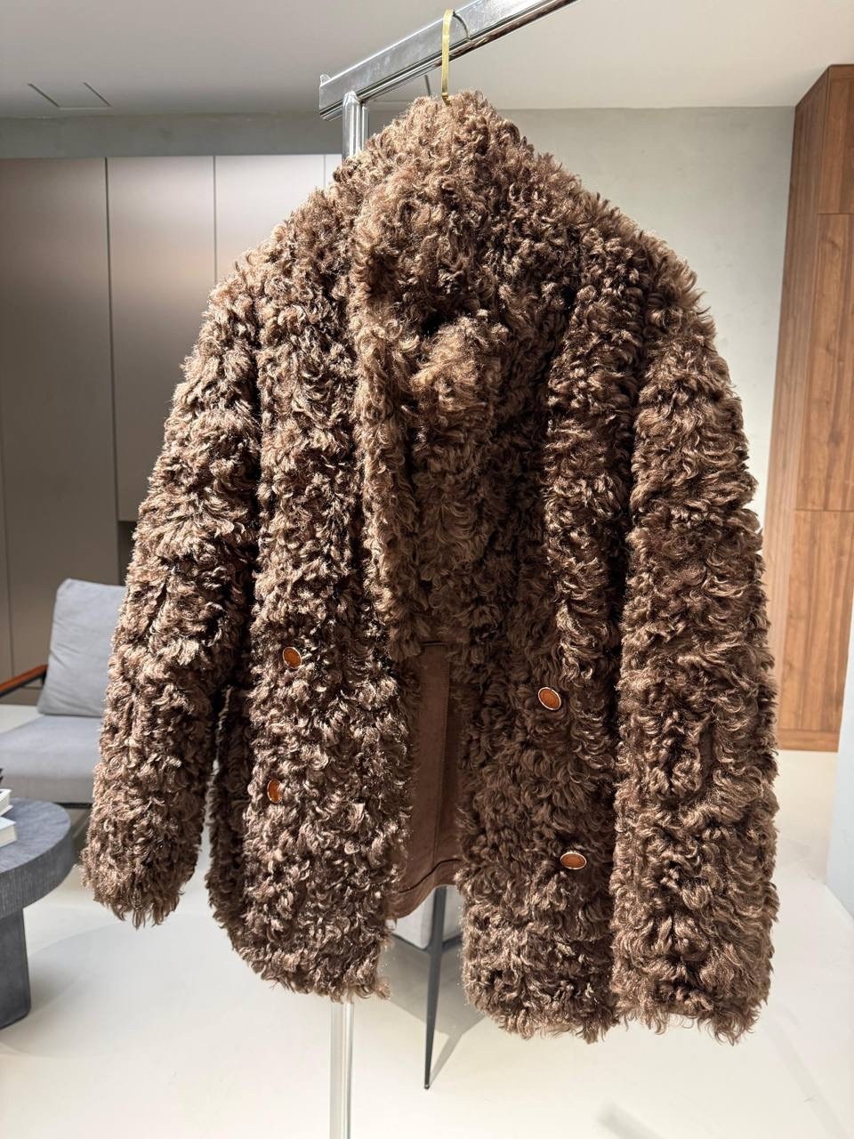 женская шуба,шуба из искусственного меха,шуба искусственная,зимняя мода,шуба из экомеха