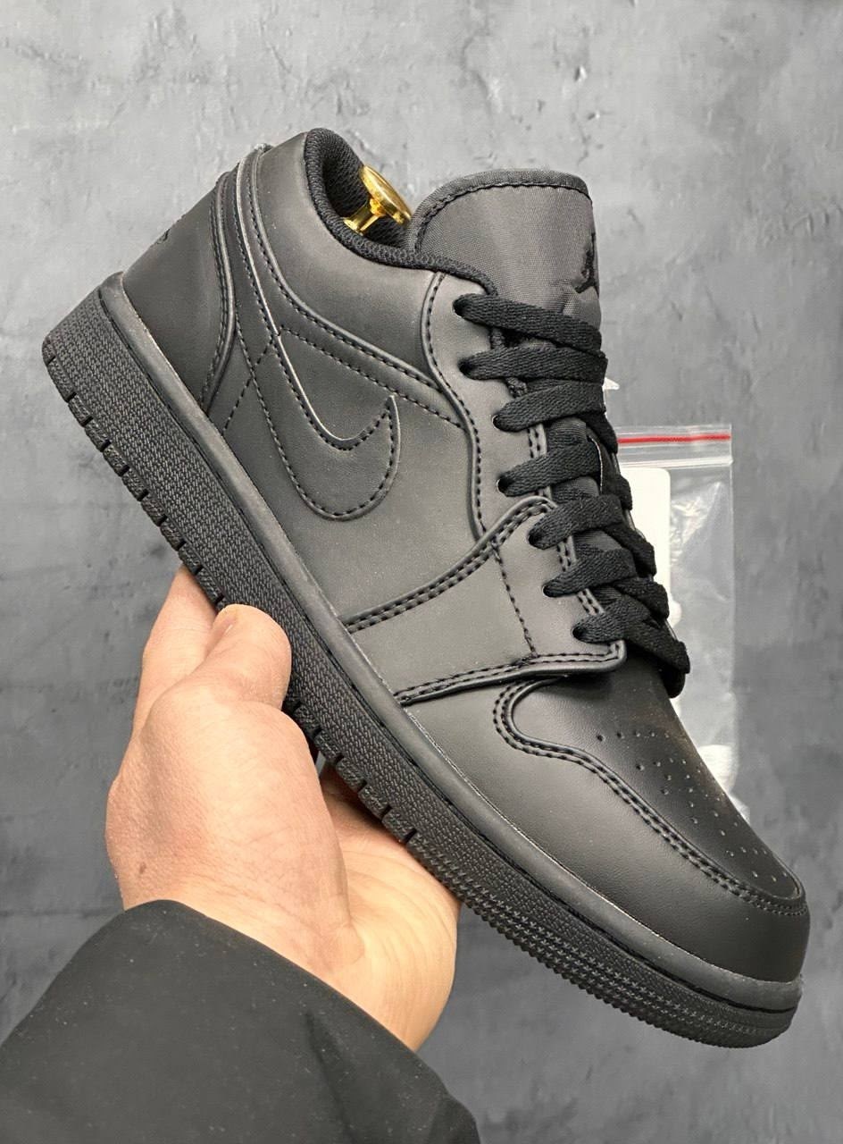 air jordan 1 low "triple black",jordan 1 low "triple black",кроссовки nike air jordan 1 low,nike air jordan 1 low,nike air jordan 1 low black