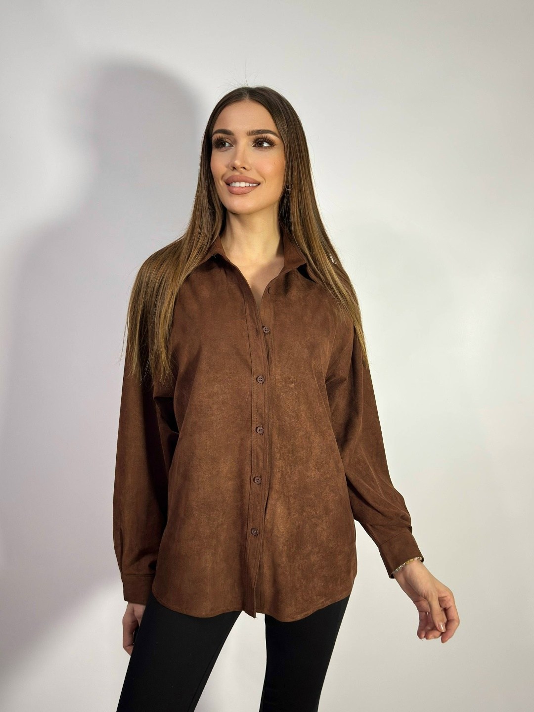 серая вельветовая рубашка,рубашка женская,рубашка микровельвет женская,рубашка,вельветовые рубашки оверсайз на полных женщин