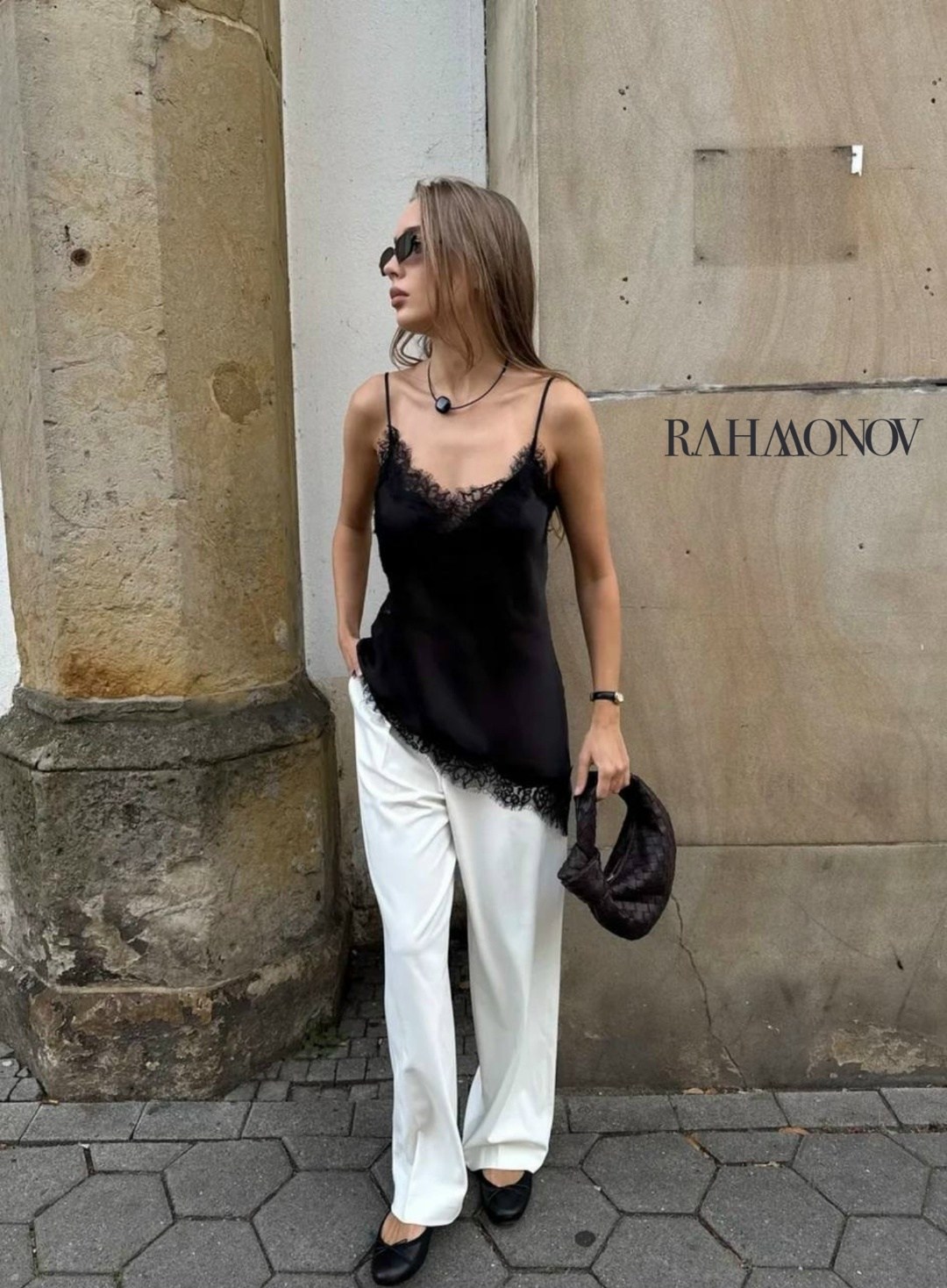 топ с кружевом,повседневная куртка,модный стиль,стильные образы