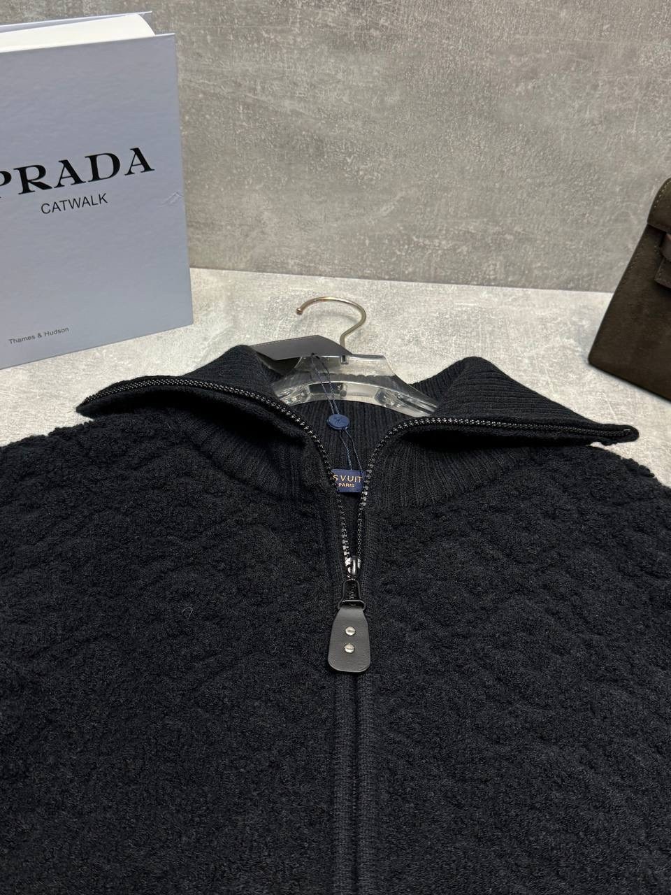 мужской кардиган,мужской кардиган на молнии,кардиган стильный,кофта на молнии,кофта женская