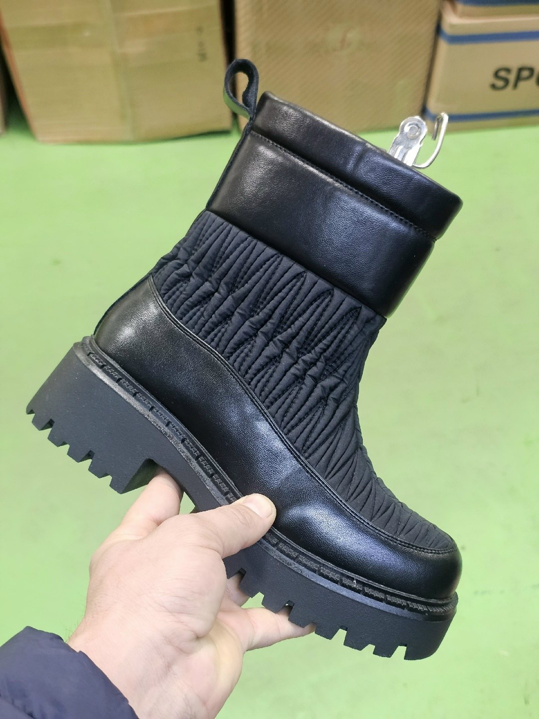 ,женская зимняя ,дутики женские, женская,женские сапоги