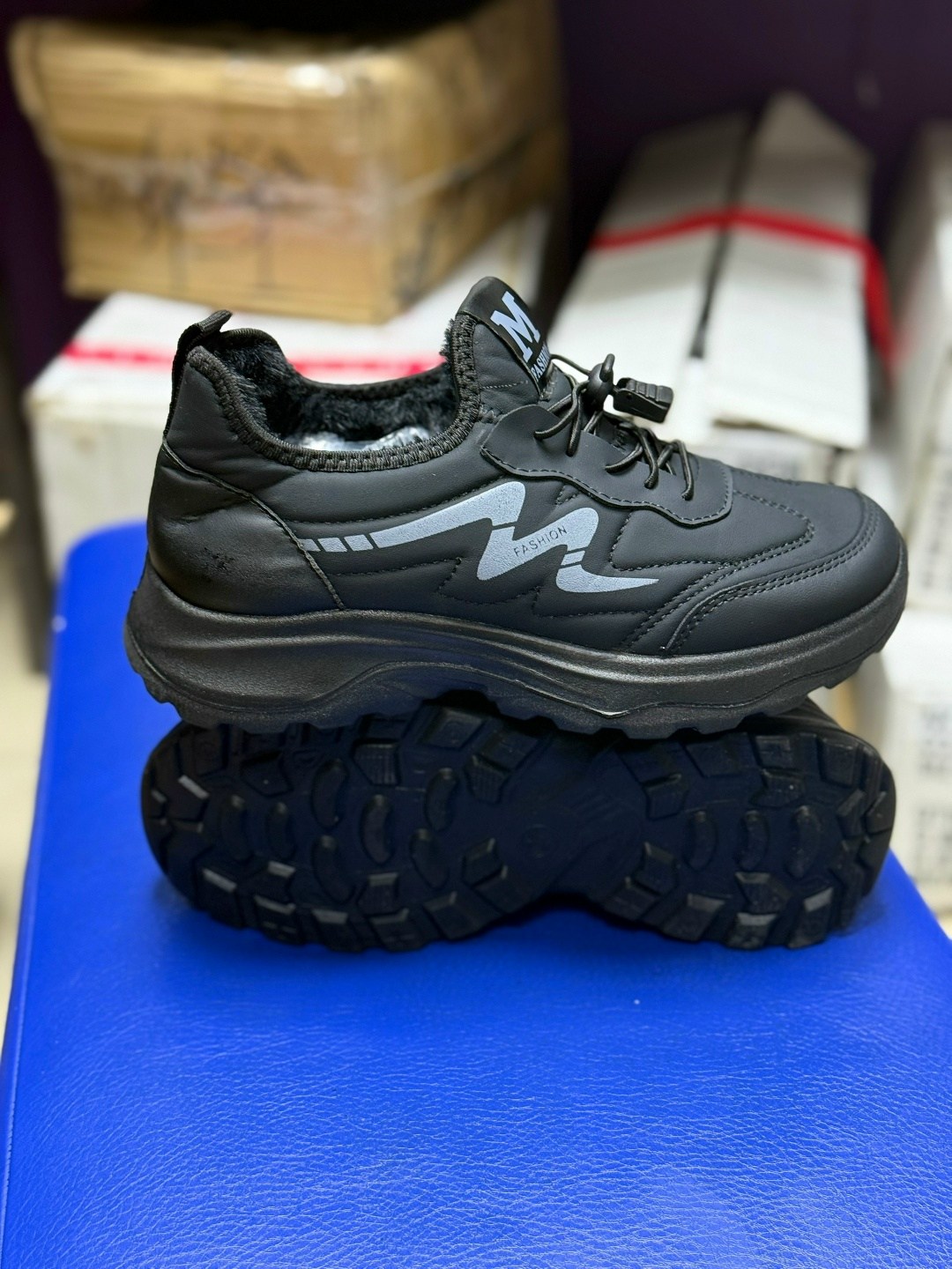 ,зимние кроссовки,кроссовки женские,кроссовки мужские зимние,теплые кроссовки