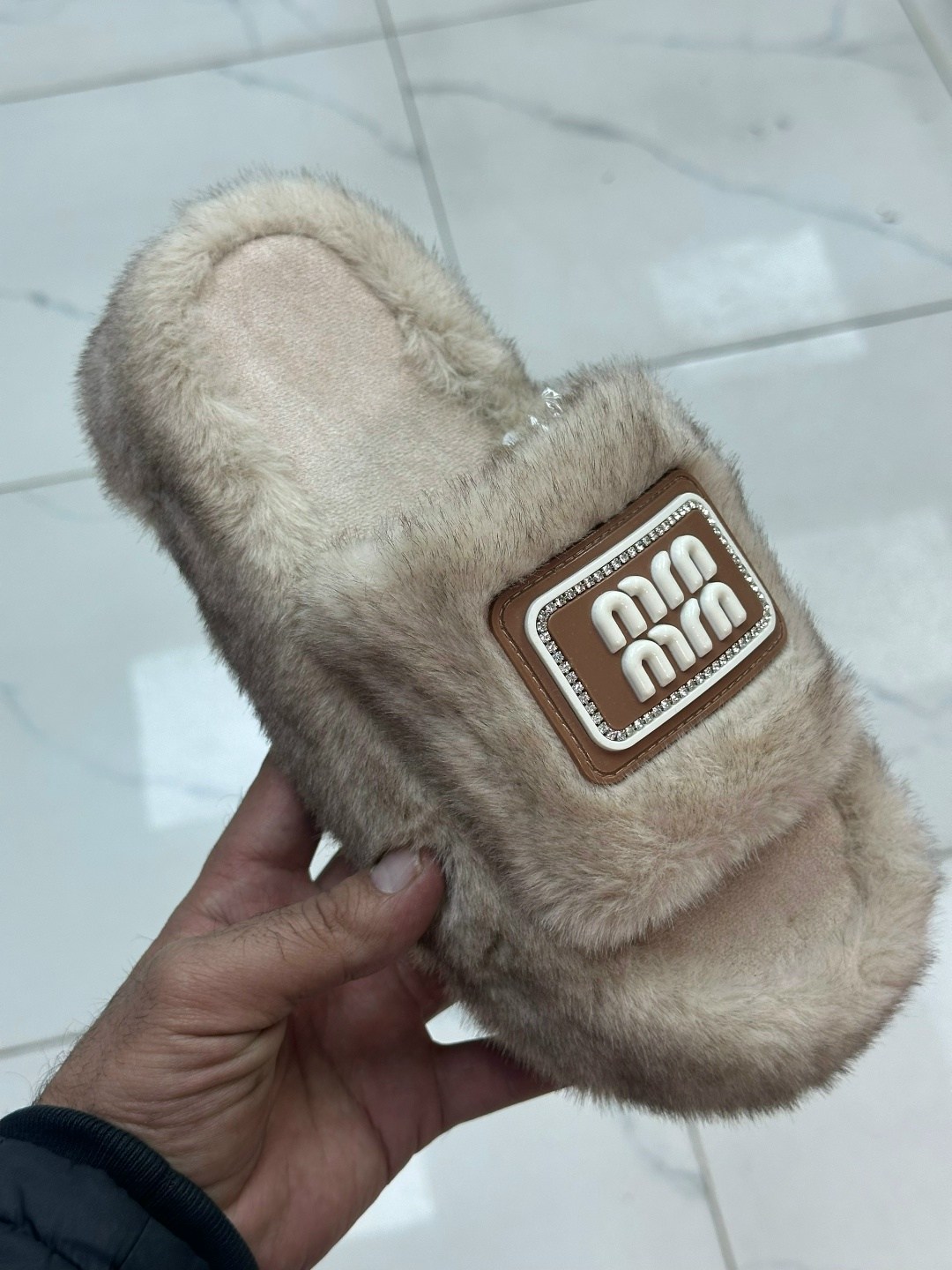 тапочки домашние женские,,тапочки домашние,женские тапочки зимние меховые шлепанцы,тапочки с мехом брендовые