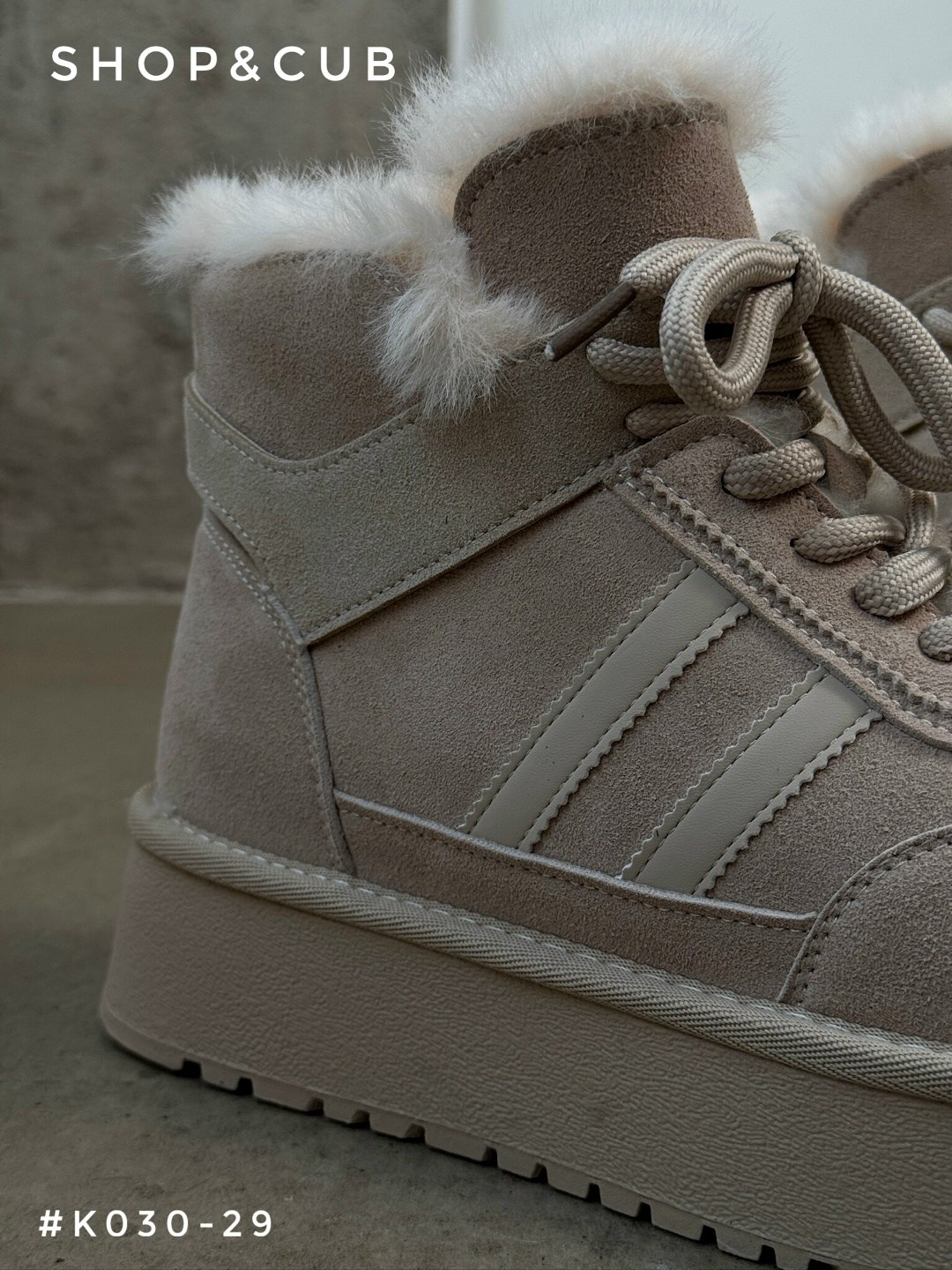 ,зимняя  женская,ботинки угги зимние натуральные на меху и платформе,кроссовки женские,кроссовки зимние женские