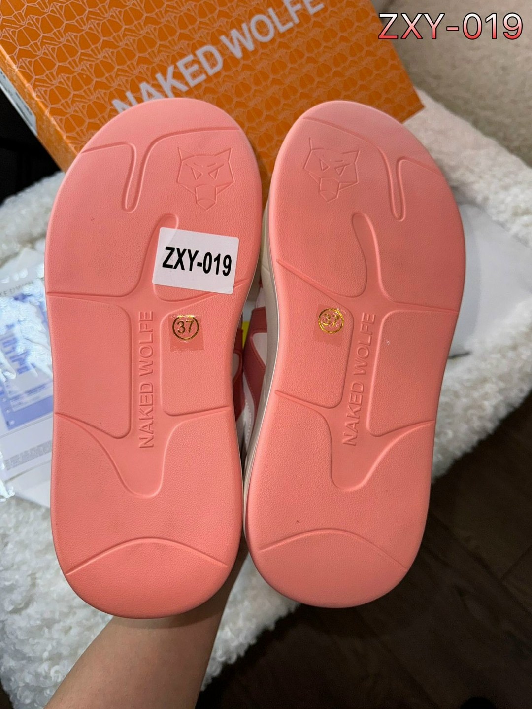 кроссовки женские naked wolfe,кроссовки naked wolfe,,кроссовки женскиe,кроссовки оригинал