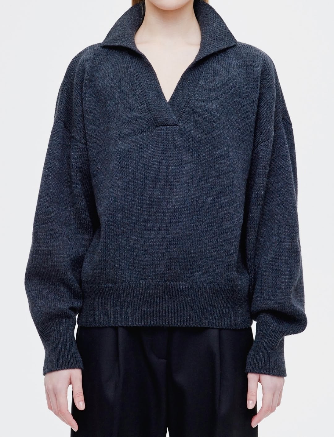 синий джемпер,джемпер-поло свободного кроя,джемпер-поло свободного кроя темно-синий,джемпер,свитер свободного кроя