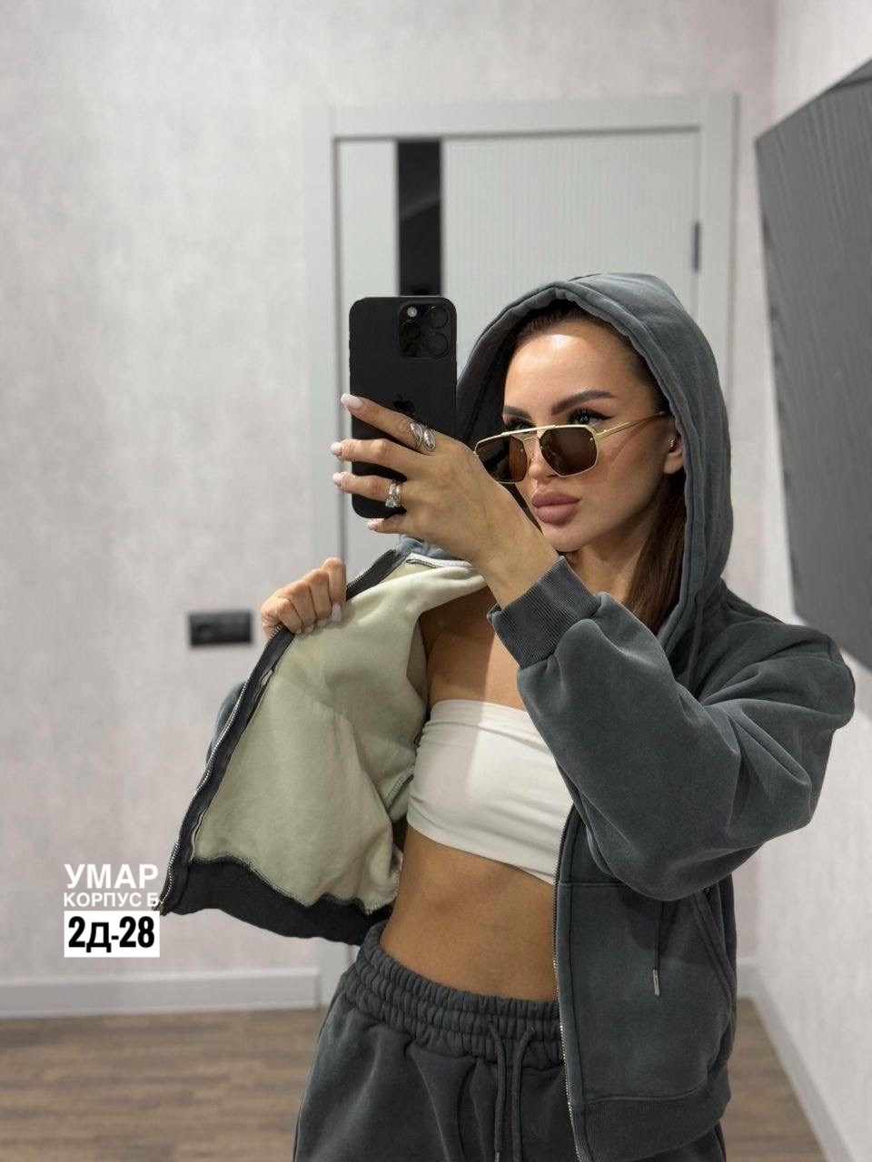 велюровый костюм,костюм спортивный женский,cпортивный костюм женский на флисе,женские костюмы на флисе,женские костюмы