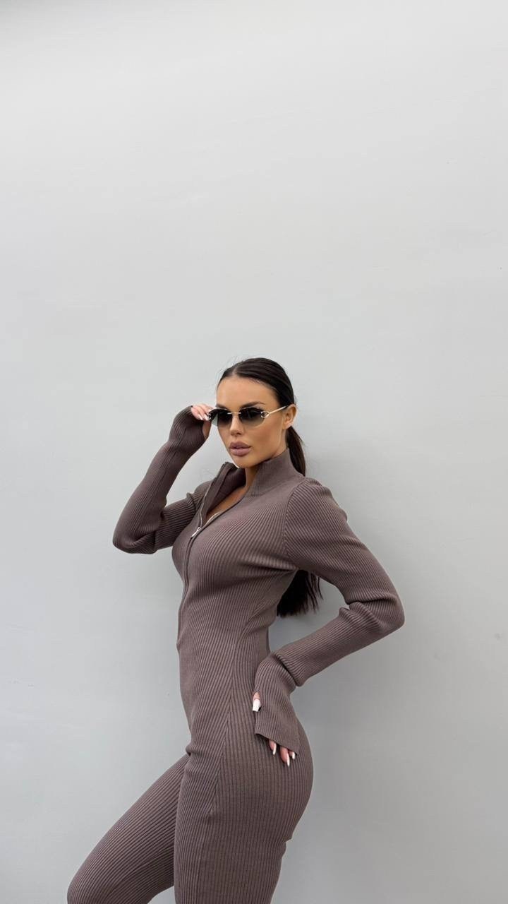 комбинезон женский в рубчик,трикотажный комбинезон,комбинезон женский,комбинезон стильный,комбинезон теплый