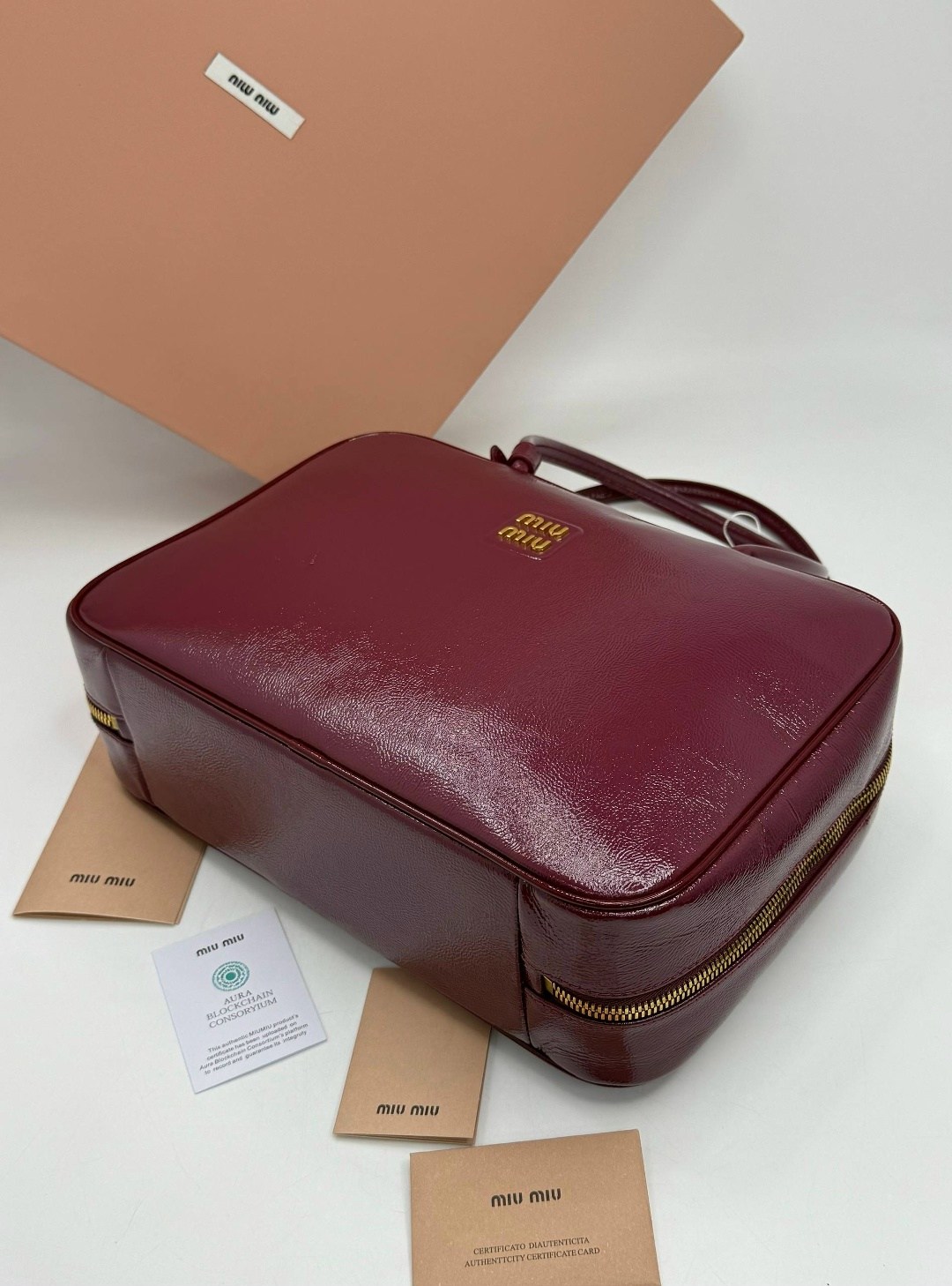 женская сумка miu miu,сумка,сумка miu miu на плечо,сумки женская,сумка miu miu