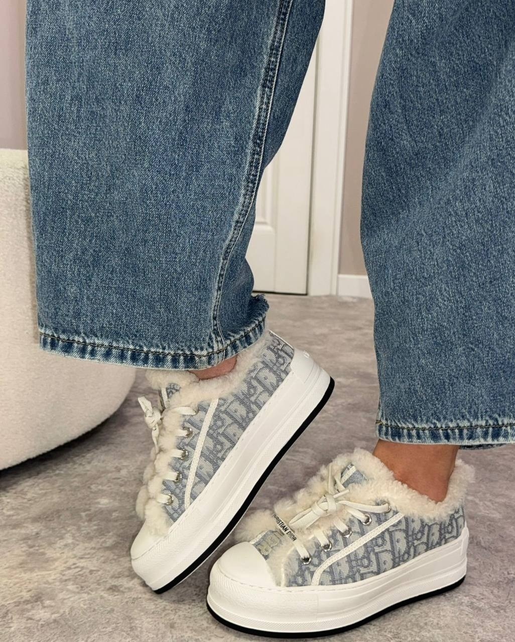 женские зимние кеды с мехом christian dior walk'n' серые,кроссовки женские кеды с мехом dior walk'n'dior,женские зимние кеды с мехом christian dior walk'n' серые lm-19557,кеды christian dior,серые кед