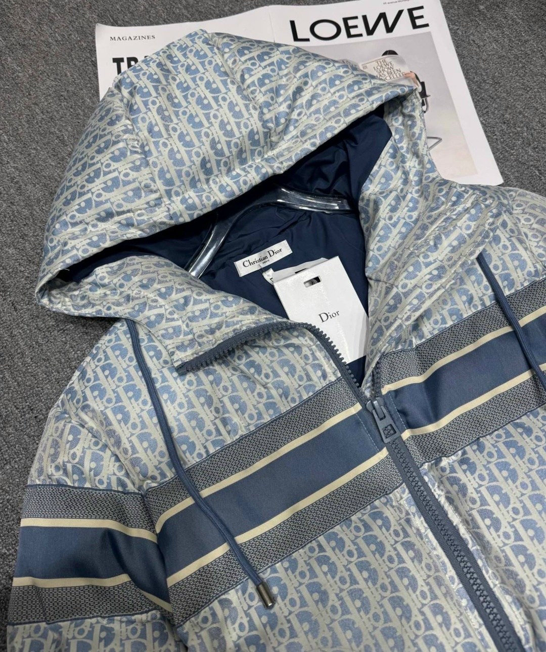 пуховик кристиан диор женский,куртка кристиан диор женские,пуховик кристиан диор,пуховик dior,куртка диор женская