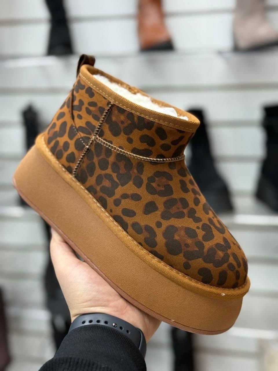 ,женские угги,угги,угги натуральная замша,замшевые угги