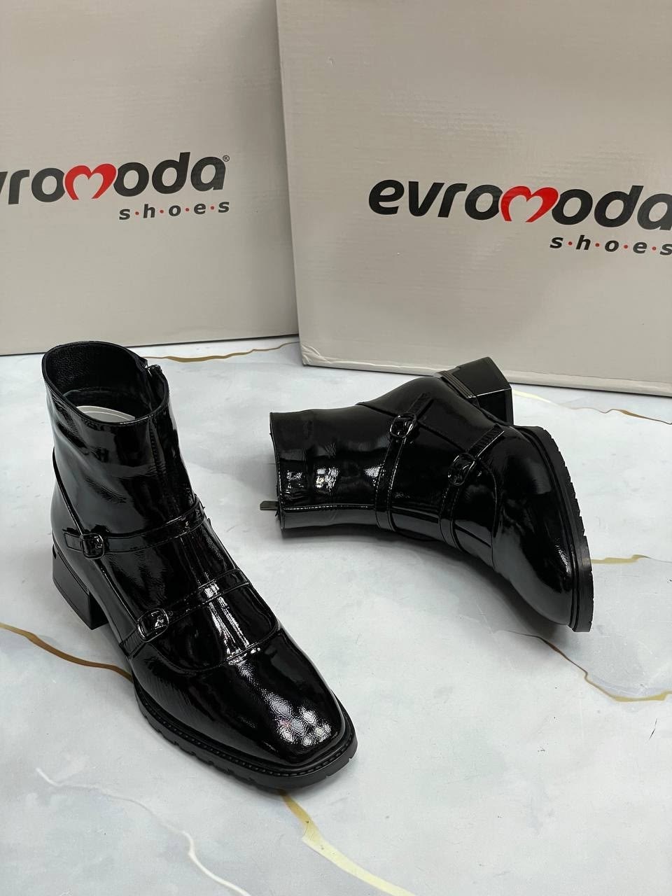 ,ботинки женские демисезонные лакированные,ботинки женские,женская ,лакированные ботинки