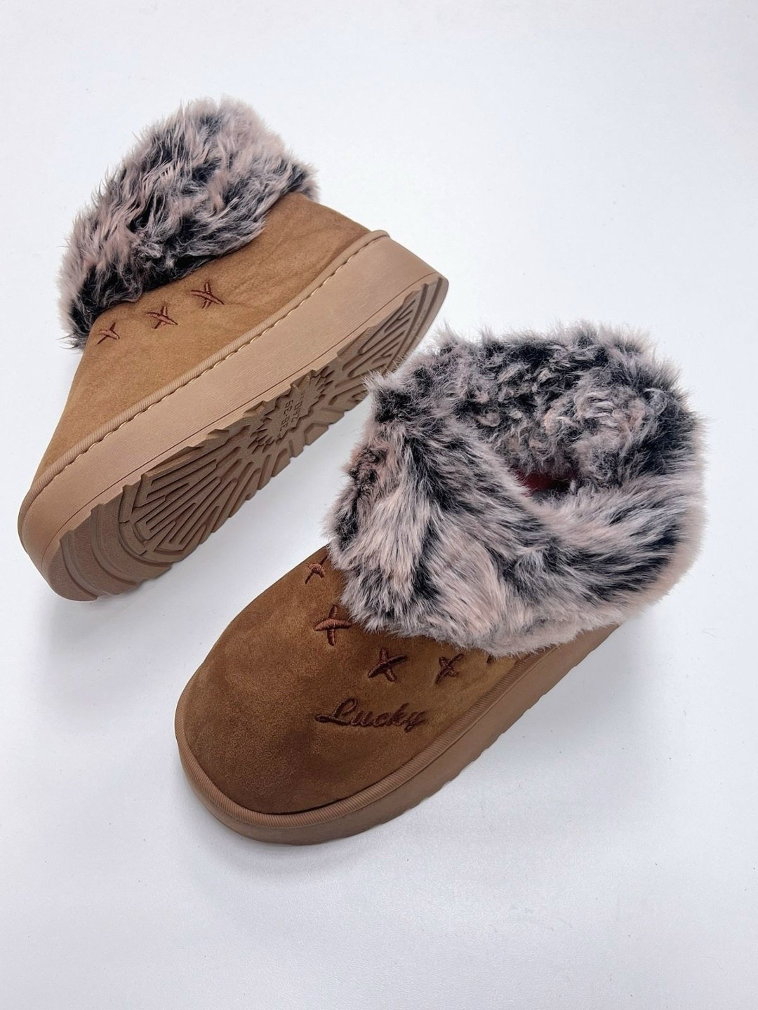 угги женские,,слипоны с мехом женские,короткие угги с мехом,модные тапочки