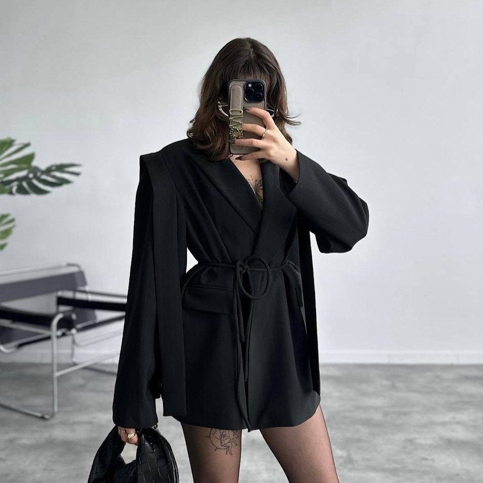 пиджак свободного кроя,женские пиджаки,пиджак с лентами завязками оверсайз удлинённый шоколадный,пиджак женский коричневый,женский пиджак оверсайз