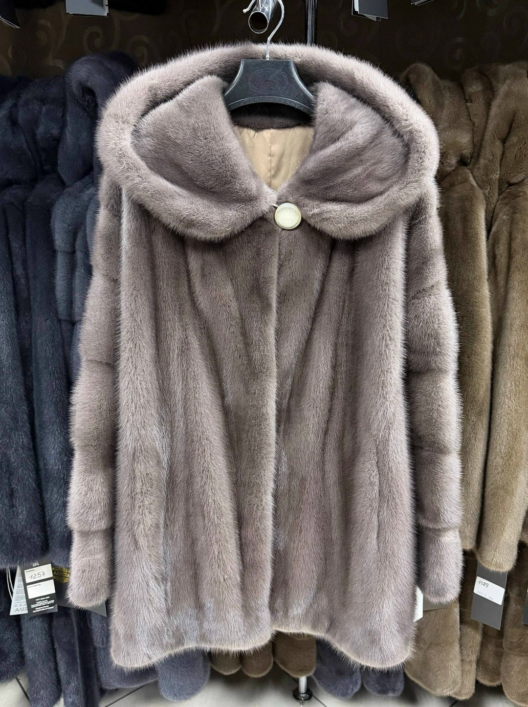 шуба норковая с капюшоном,шуба из меха европейской норки с капюшоном,шубка из меха европейской норки с капюшоном,шубка из меха европейской норки с капюшоном цвет лаванда,шубка из меха европейской норк