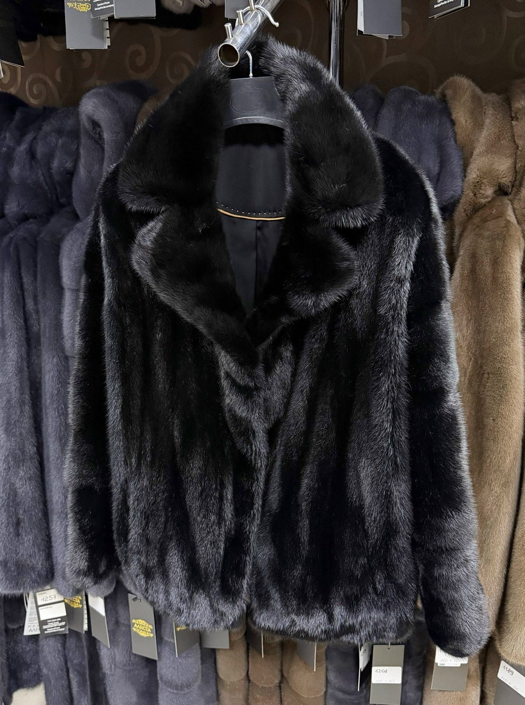 шуба норковая,комиссионка норковых шуб москва,норковая шуба черная,шуба,полушубок норковый
