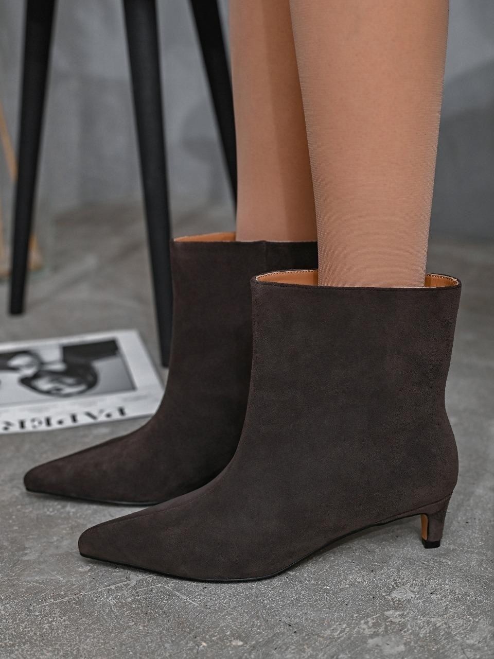 ботильоны женские,ботильоны замшевые,ботильоны модные,женские ботильоны с острым носком,стильные ботильоны