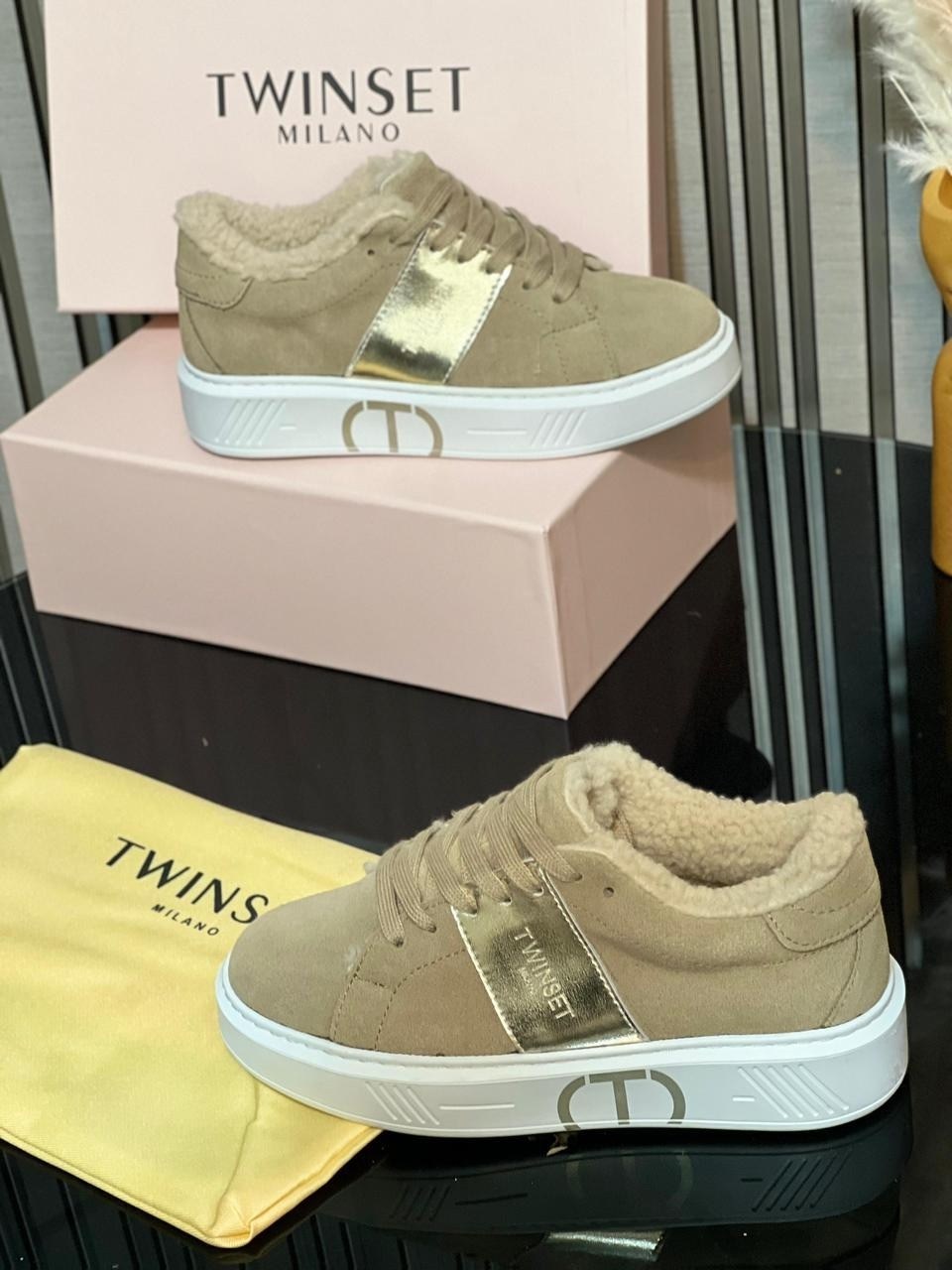 ,кроссовки кеды miu miu на меху зима размер 36-40,кеды женские зимние miu miu,кроссовки женские miu miu с мехом,кроссовки зимние с мехом натуральная замша